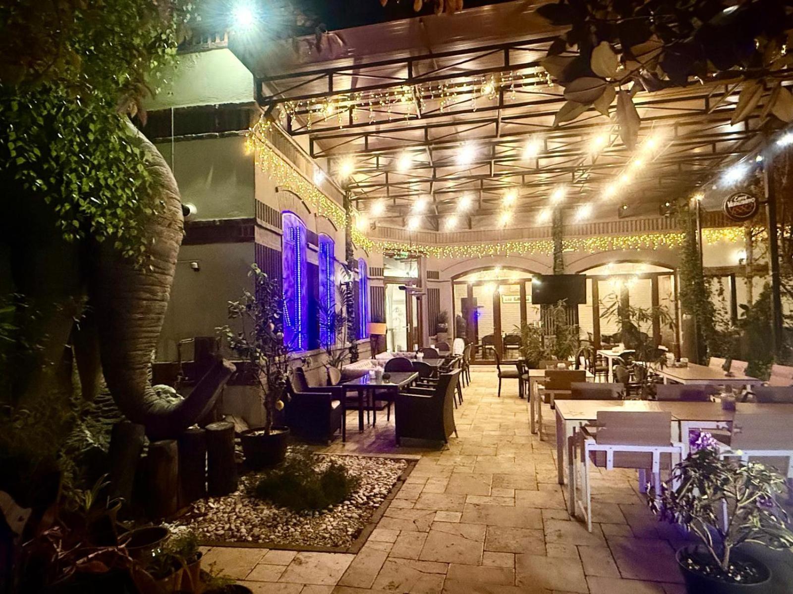 Hotel 5 Continents Krajowa Zewnętrze zdjęcie